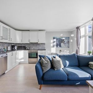 Beautiful Space With Balcony